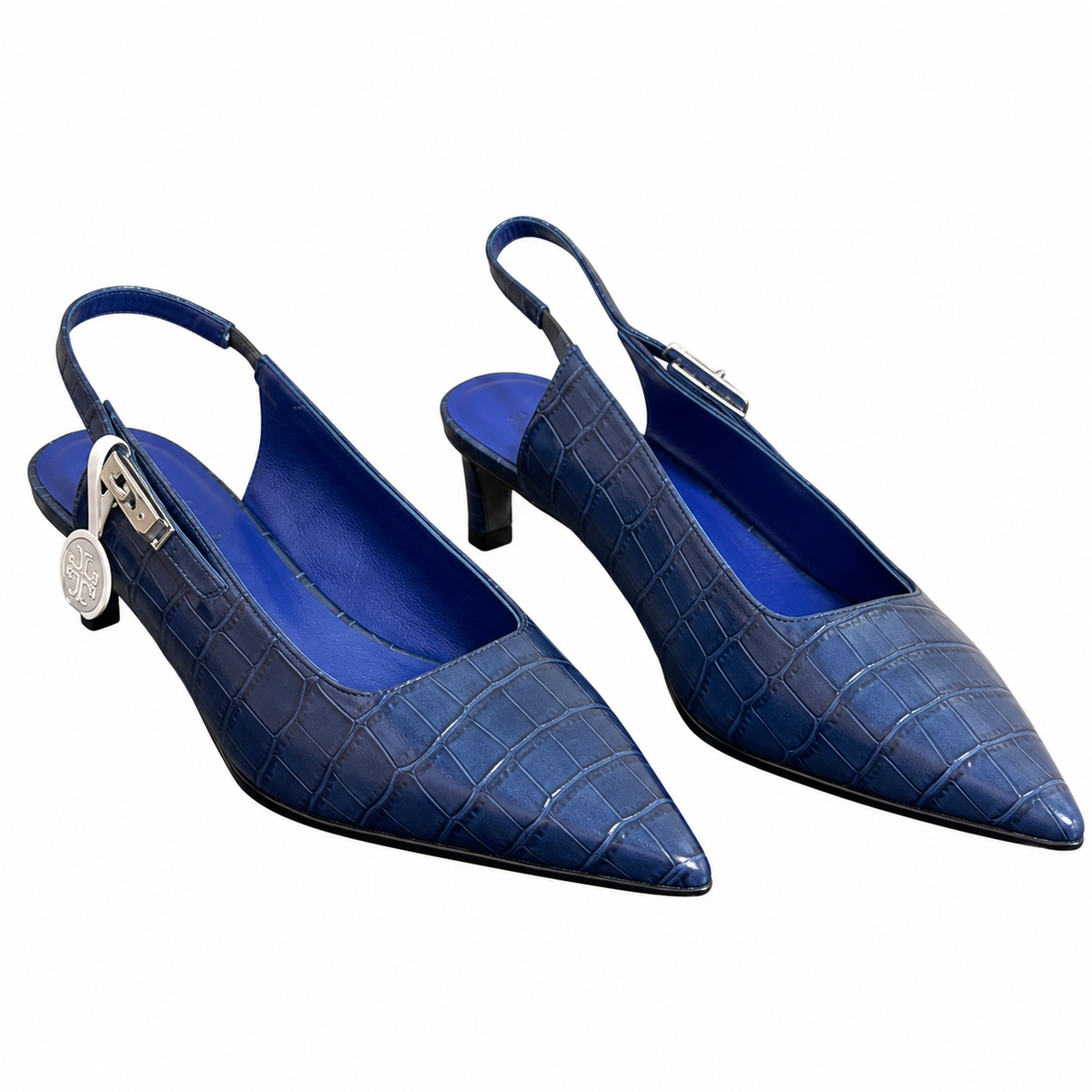 Hermès | Women’s Detail-Crafted Calfskin Shoes | For Those Who Notice Everything
