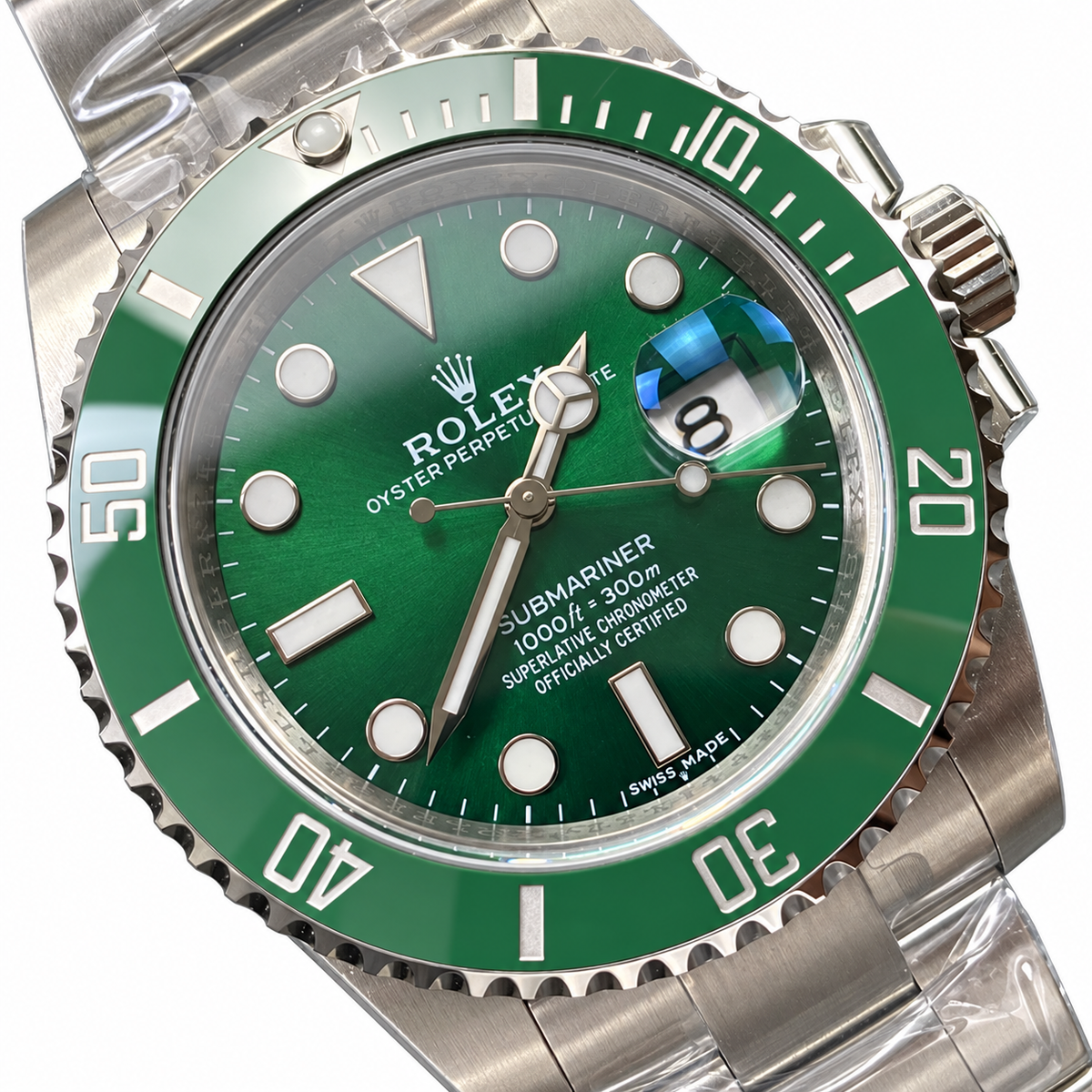 Rolex Submariner Date Oystersteel Green Ceramic Bezel Green Dial Oyster Bracelet Watch 40mm
