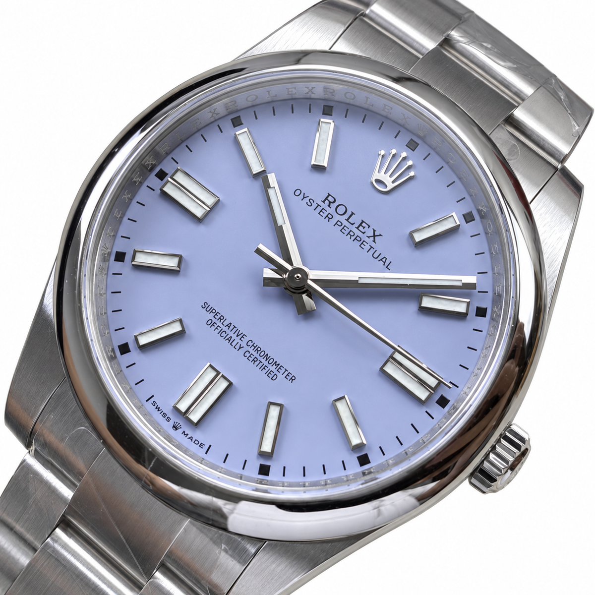 Rolex 41mm Luxury Watch — Classic Elegance & Precision